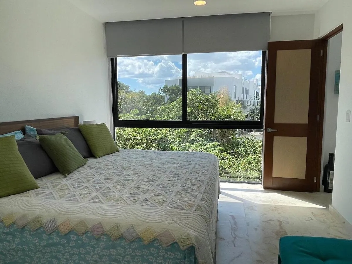 ChacalalUpscale 2Br Penthouse With Watergolf Viewアパートメント 0*, Chacalal